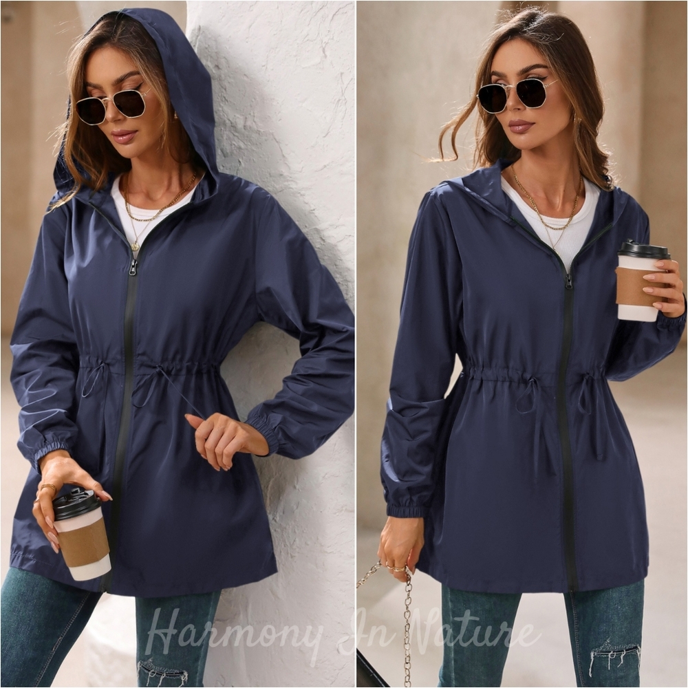Chasing Clouds Windbreaker - Navy